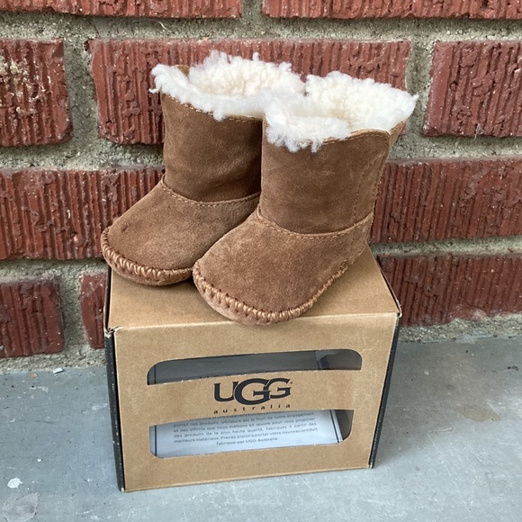 ugg caden bootie